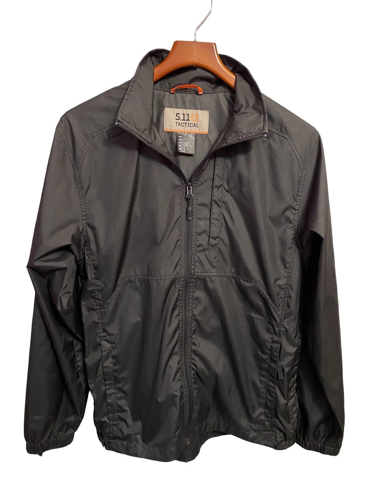 5.11 Tactical Packable Jacket Mens Small Full Zip Lightweight Windbreaker
Opens in a new window or t