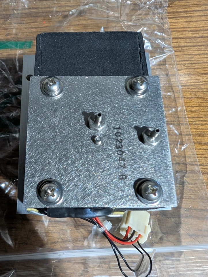 Ventilatore dissipatore termico Laird Tark DA-045-12-02-00-00 - DA-020-12-02-00- #O9 - Immagine 4 di 4