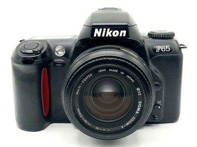 Nikon F65 + Sigma 70-210mm f/4-5.6 Kit Set Analog SLR 35mm Kamera Objektiv Body