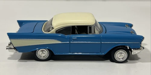 Chevrolet Bel Air diecast escala 1:43 Corgi azul blanco modelo de coche clásico - Imagen 5 de 8