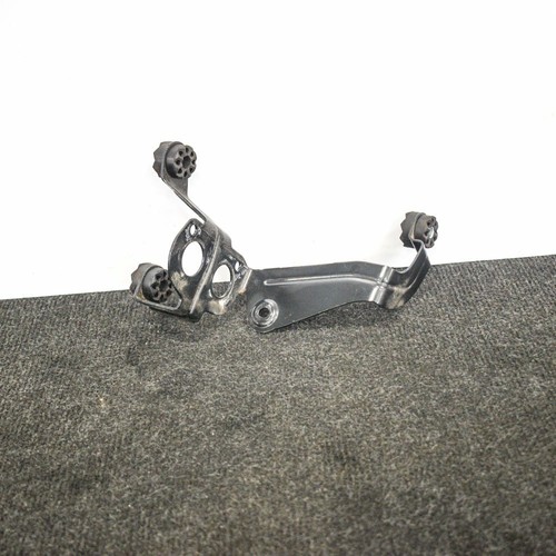 BMW 1 F20 ABS Pumpenhalterung 6798904 2015 2.0D 140KW