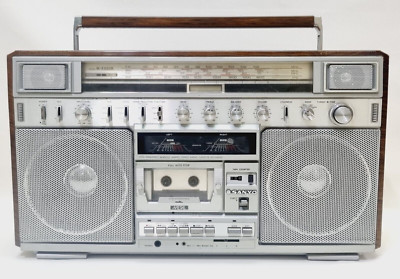 Vintage Sanyo M-X820K Boombox 🌈 RARE 🌈 Cassette Ghetto-Blaster