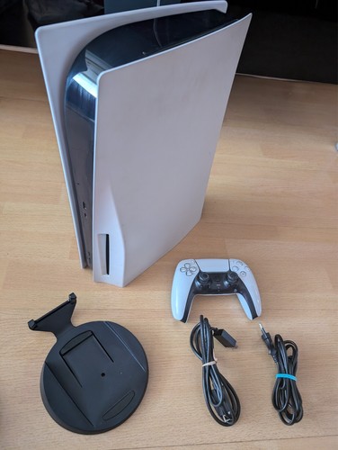 Sony Play Station 5 mit Disc Laufwerk und Controller