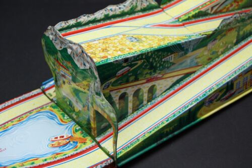 Vintage 1953 Ohio Art Tin Lithograph "Alpine Station" WIND-UP TRACK TOY w/Bus - Picture 7 of 24