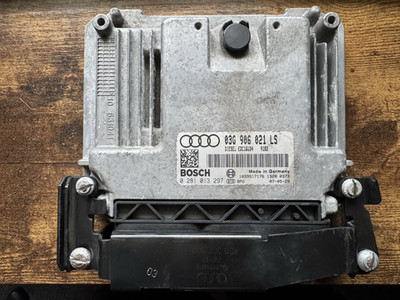 Audi A3 1.9tdi BXE ECU 03G906021LS *Immo Off*