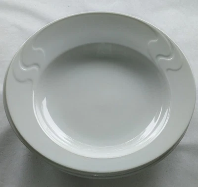 Suppenteller 22,5 cm Asimmetria Weiss Rosenthal neuwertig - Bild 1 von 4