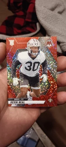 2025 Panini Mosaic Football Red Sparkle Devin Neal #330