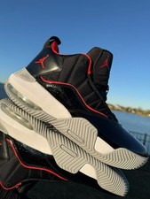 11 MEN'S NIKE JORDAN STAY LOYAL BASKETBALL BLACK RED WHITE DB2884-001 BRAND NEW
