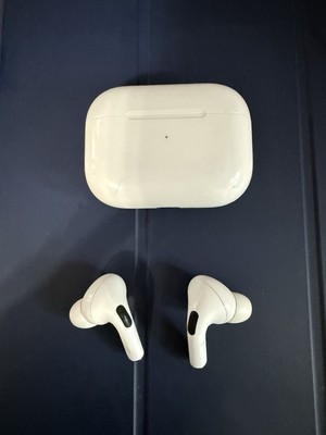 Apple AirPods Pro 2nd Generation with MagSafe Wireless Charging Case - White