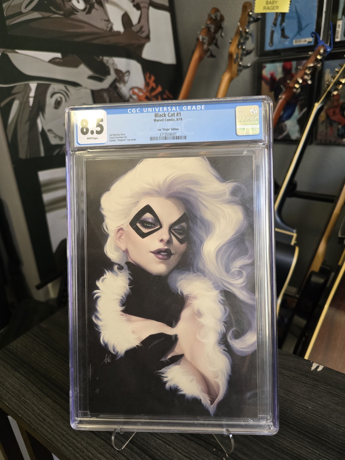 Black Cat #1 (Lau Virgin Variant) Value - GoCollect