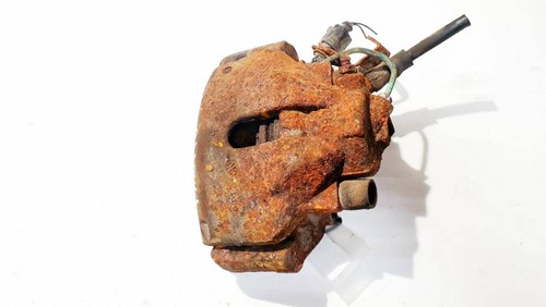 Bremssattel links vorne  Volkswagen Passat DE2632783-69