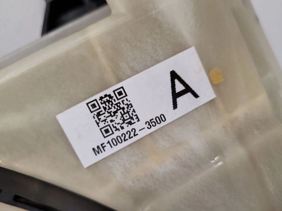 2015-2019 TOYOTA YARIS Radiator Fan Motor Fan Assembly Hatchback 167110M150 Foto 2 de 4