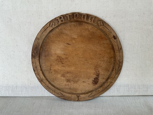 Primitive Antique Carved Wood Round Bread Cutting Board W/Wheat Accent 11”