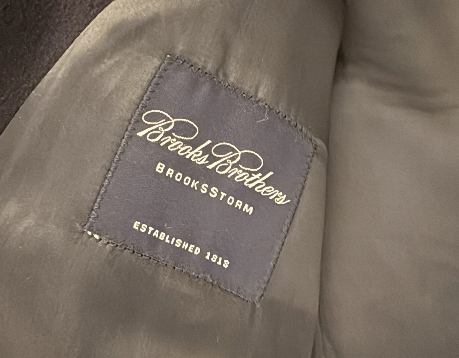 Brooks Brothers BrooksStorm Overcoat – L – Navy Blue – 100% Lambswool – EUC - product detail image 2