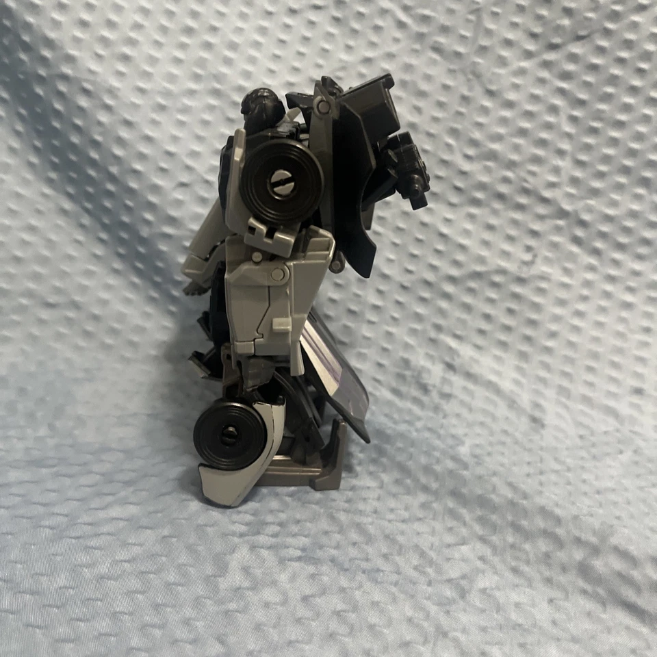 变形金刚战争适用于Cybertron Studio系列玩家版豪华路障02 — 第 4/4 张图片