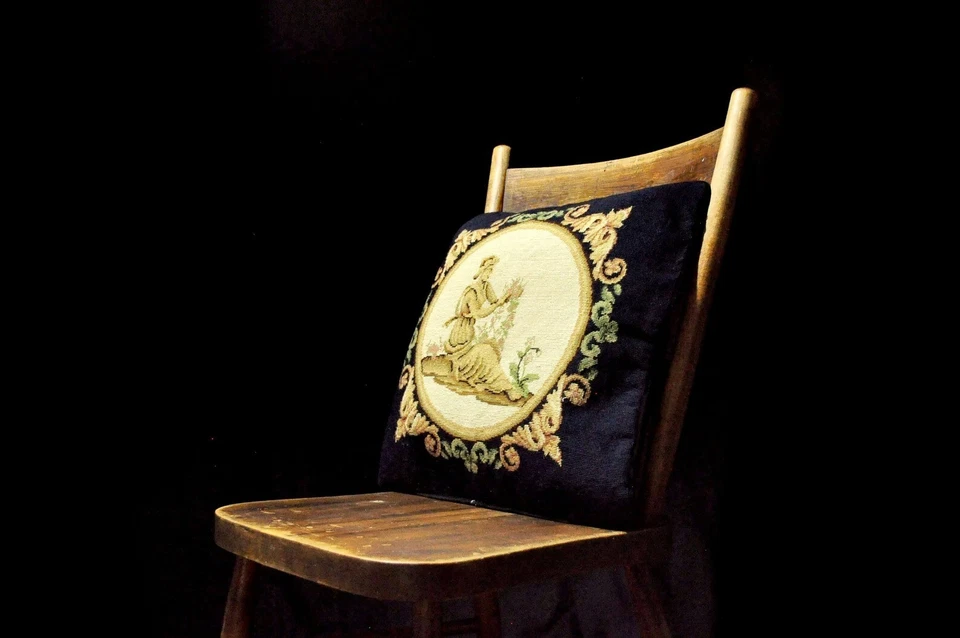 Vintage Wool Needlepoint Pillow Cover Navy Blue Greek Goddess Cushion Cover 16in - Image 2 of 4