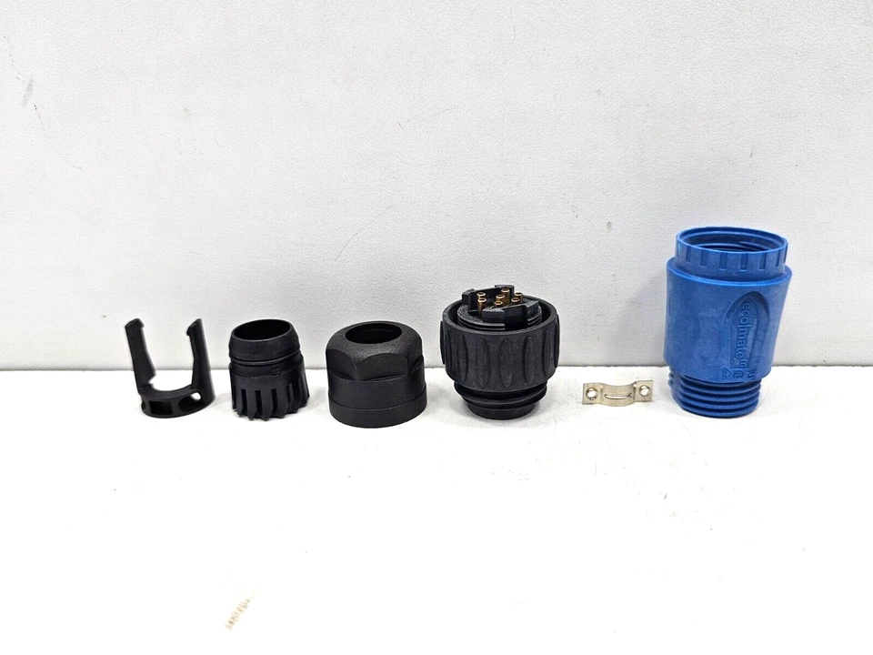 540-1694 INDUSTRIAL CIRCULAR CONNECTOR LOT OF 7 - Image 2 of 4