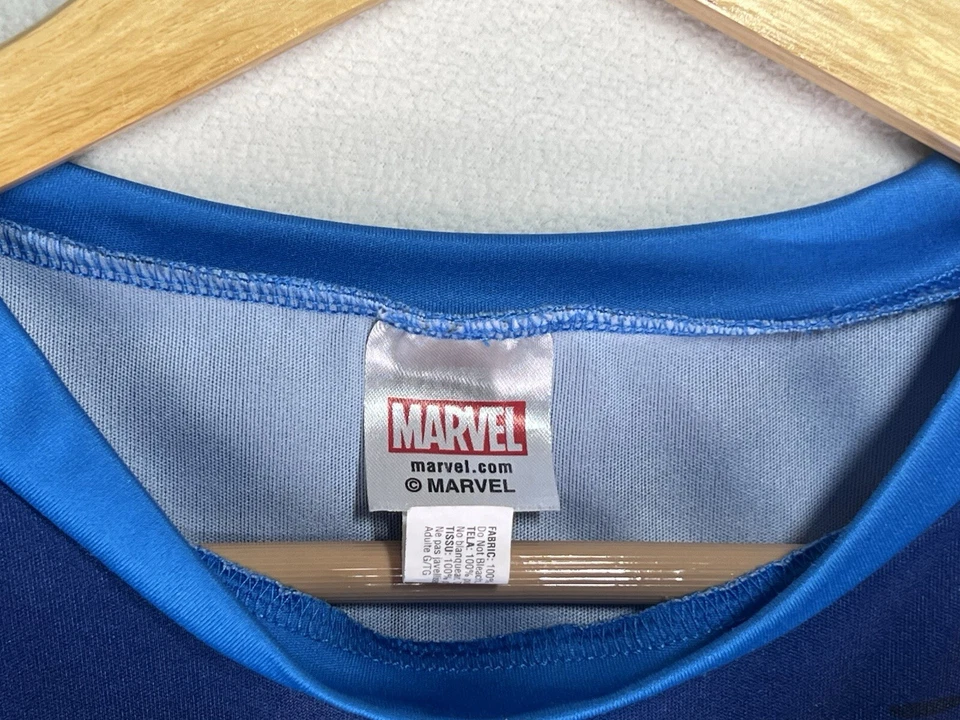 Disfraz Capitán América Marvel Camiseta Manga Corta Niños Grande/Extra Grande Usada en Excelente Condición Foto 2 de 4