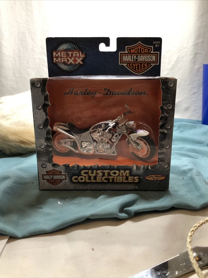 Harley-Davidson Metal Maxx Custom Collectibles 1:17 Die Cast sellado en caja 🤘 Foto 3 de 4