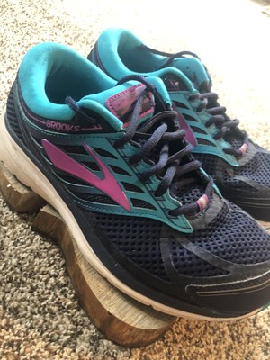 brooks extra wide womens