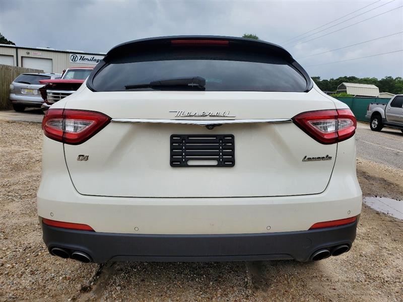 2018 Maserati Levante OEM Black Overhead Roof Console Wear On Button 