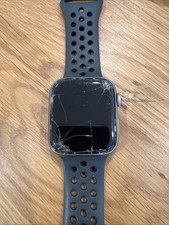 Apple Watch Series 4 nike 44mm Aluminum gps  Cellular Sport Band unlocked