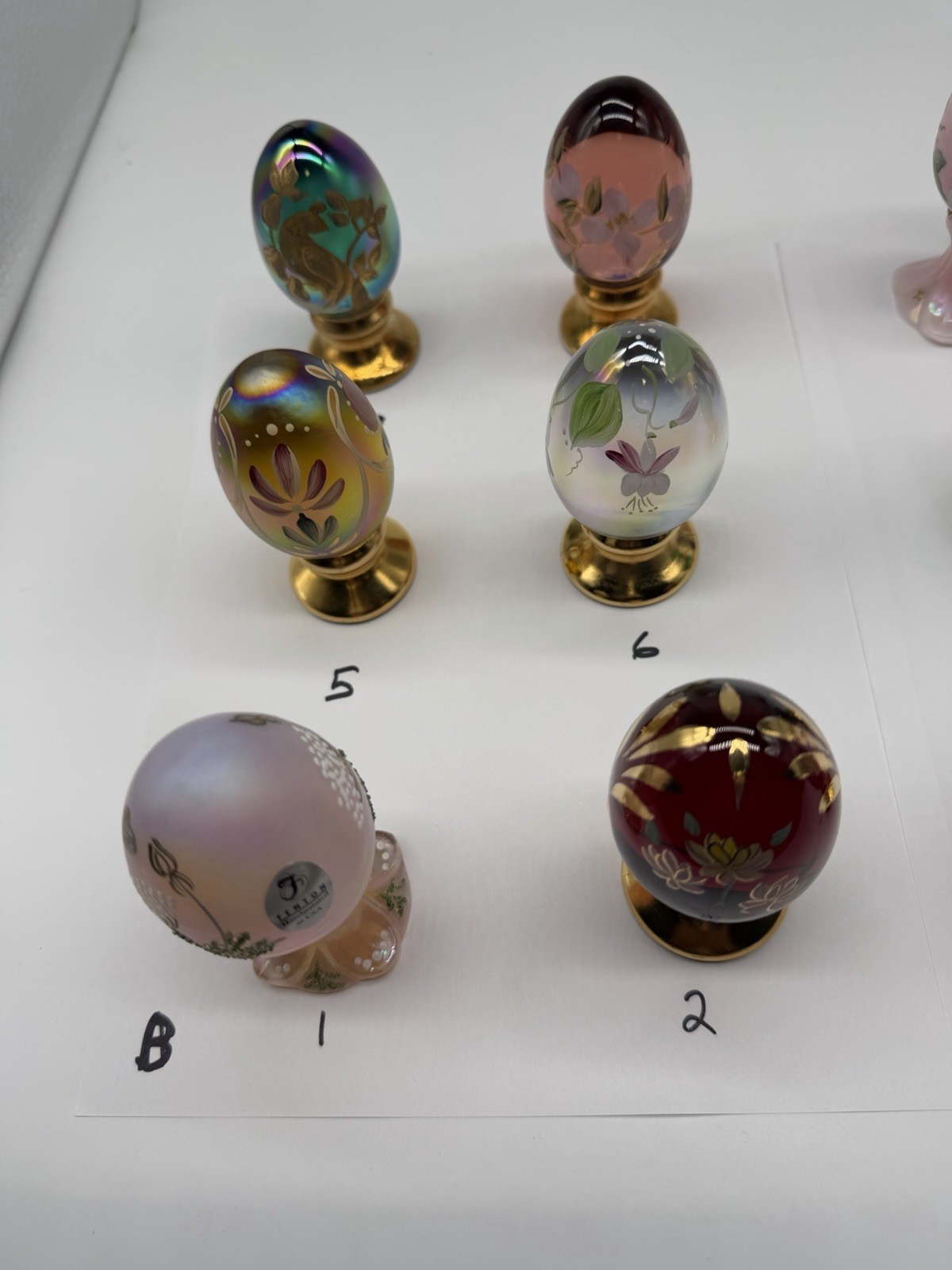 9 Left (multiple Choice) Fenton Limited Edition Hand Painted Eggs On A Pedestal