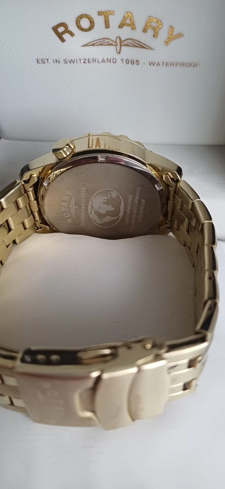 Rotary Pilot Watch Gold Colour. 50 Meters Proof Slide Rule Bezel Chronograph - Image 3 of 4