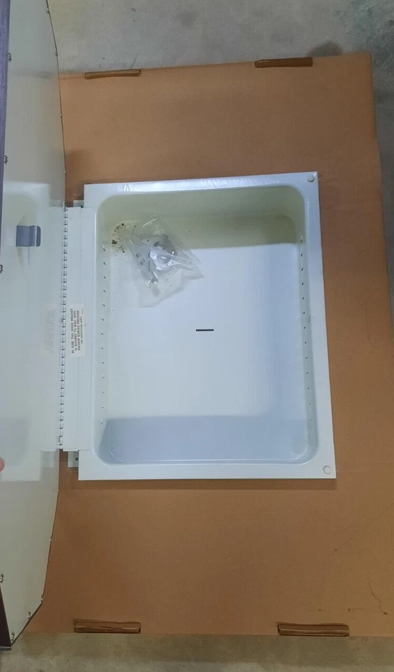 NuTone Scovill ОРЕХОВЫЙ медицинский шкаф для ванной, ВИНТАЖНЫЙ (D-35N) FS - Изображение 2 из 4