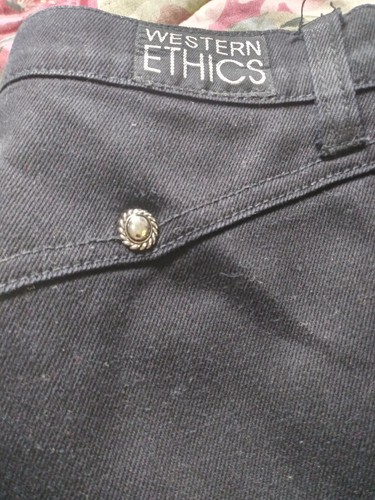 Straight Leg Jeans Black Womens size 