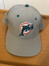 Miami Dolphins  Vtg 1990's Officially Licensed  Size 7 3/8  Twins Enterprise inc