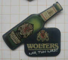 WOLTERS PILSENER FLASCHE / BRAUNSCHWEIG  ....................... Bier-Pin (278k)