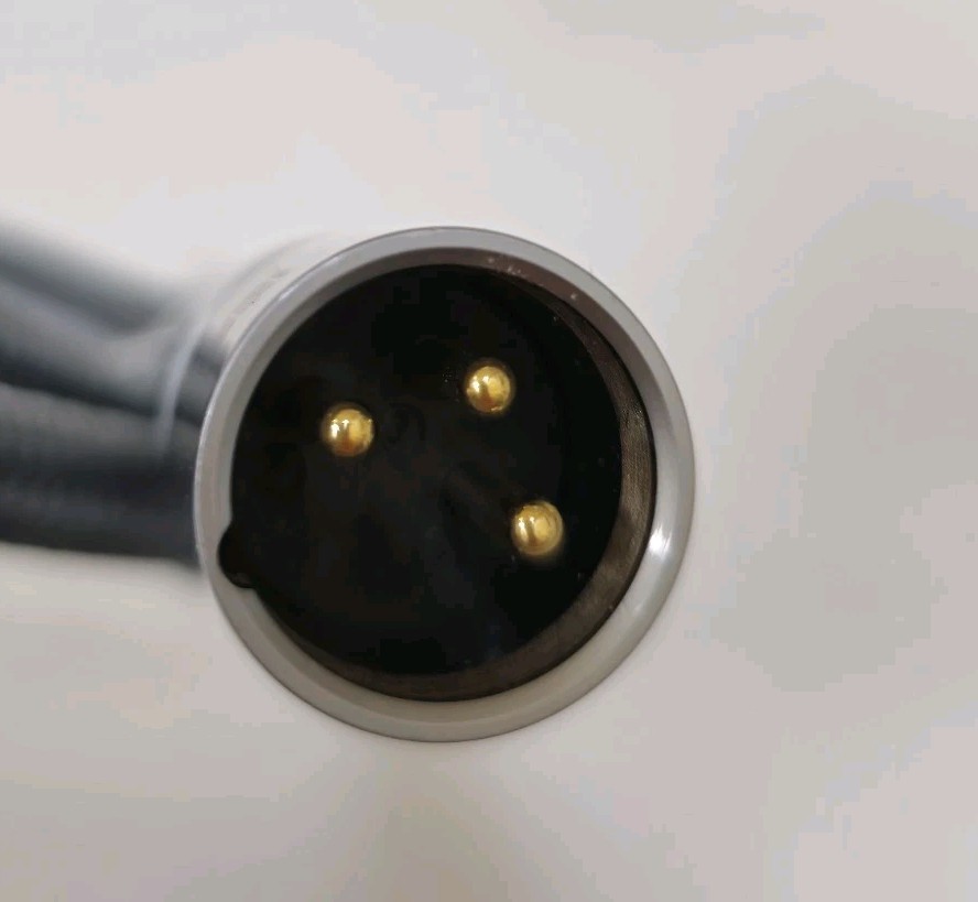 Monolith XLR Male to XLR Female Balanced Audio Cable - 1 Meter With 24K Gold ...