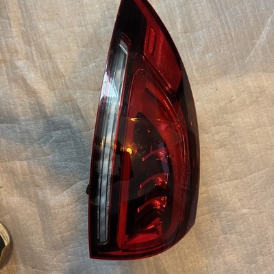 NICE! 2020-2023 MERCEDES-BENS GLA-CLASS LEFT DRIVER OEM LED OUTER TAILLIGHT