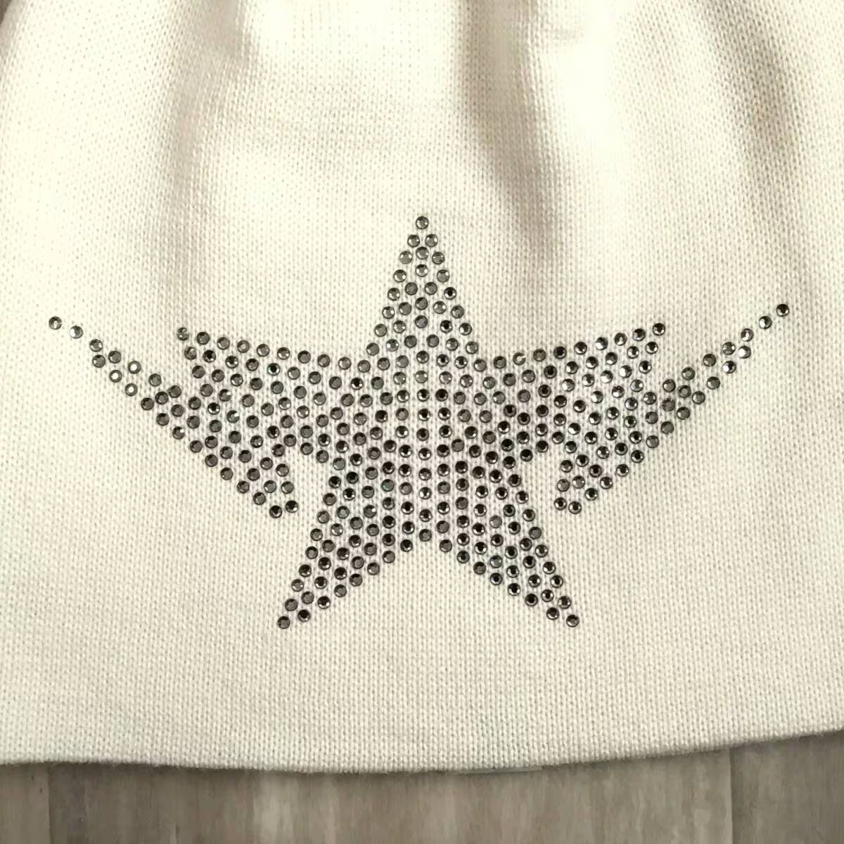 Swarovski × BAPE STA LOGO beanie knit cap a bathing ape NIGO White