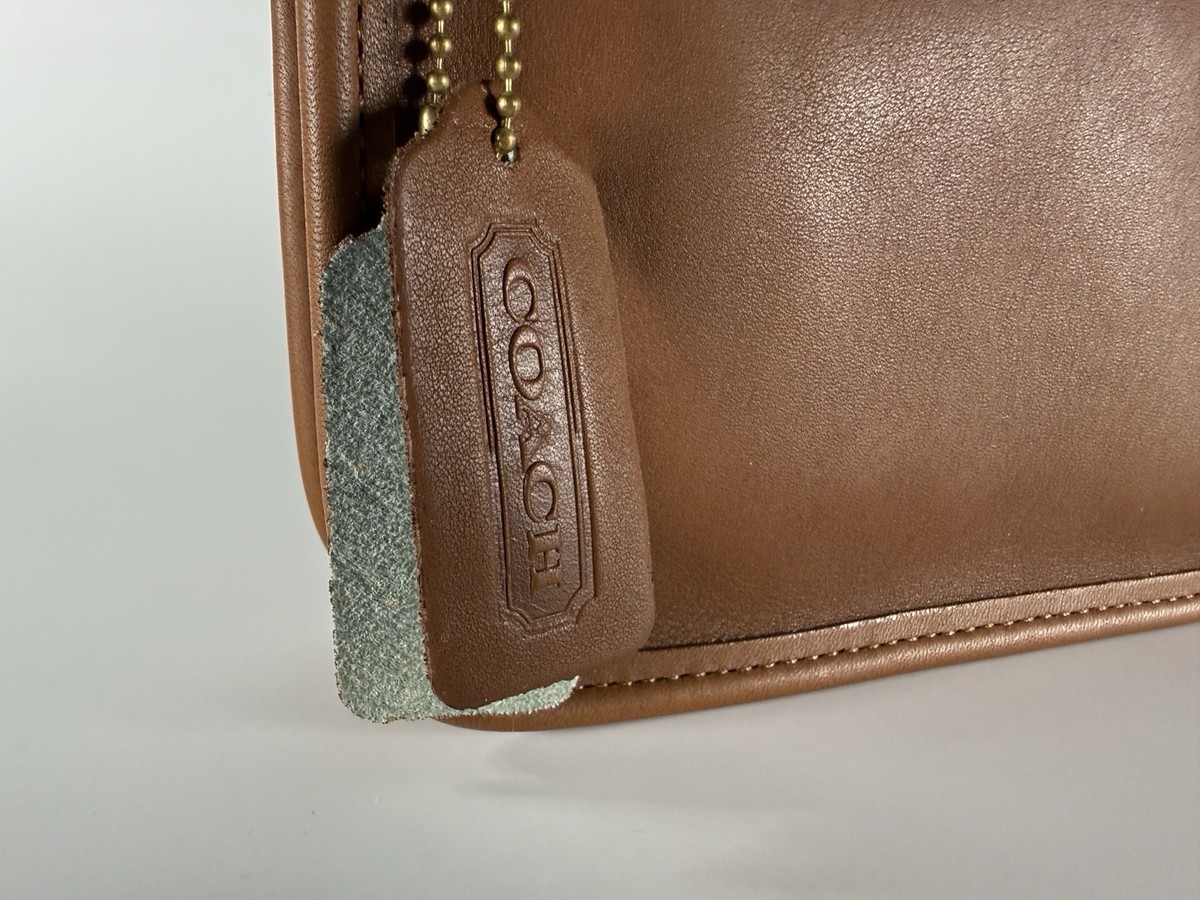 Vintage Coach Chunky Case 7165 British Tan Leather Pouch Hang Tag