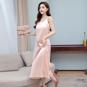 robe satin midi