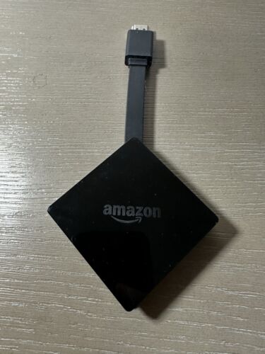 Amazon Fire TV Pendant - 3rd Gen - 4K Ultra HD & Alexa Voice Remote - Streaming - Picture 2 of 6
