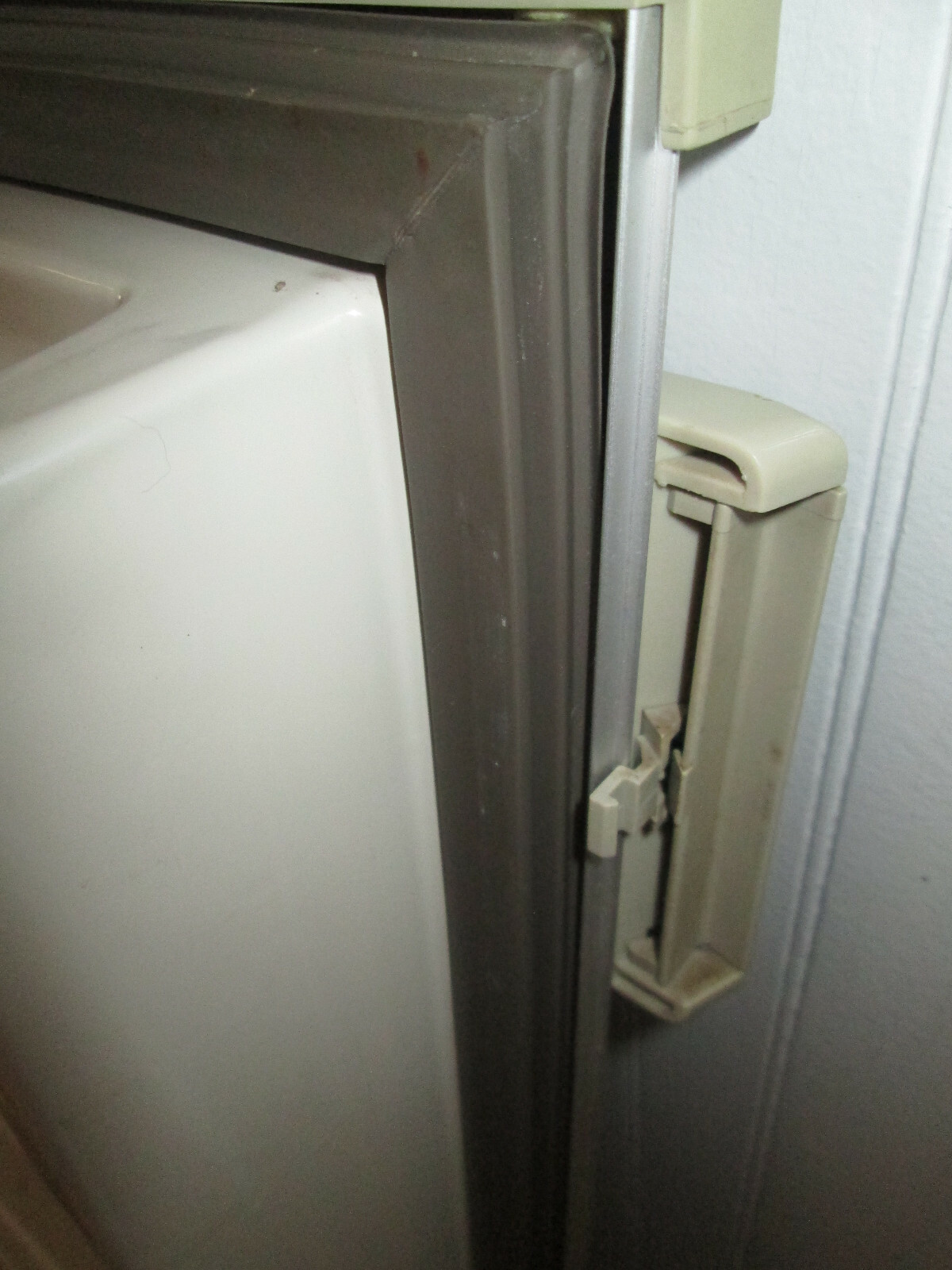 Used Beige Dometic RV refrigerator door only, Dometic RM2620, 21