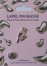 Red JAY BIRD Garden Bird Metal and Enamel Lapel Pin Badge Brooch Hat Bag 352