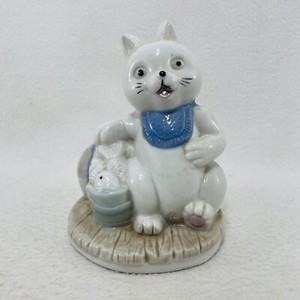 Japanese Neko Cat Figurine Fish Market Bucket Porcelain Shelf Display Asian Arts