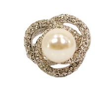 Pearl and clear cubic zirconia ring with large white pearl swirl setting SZ 7