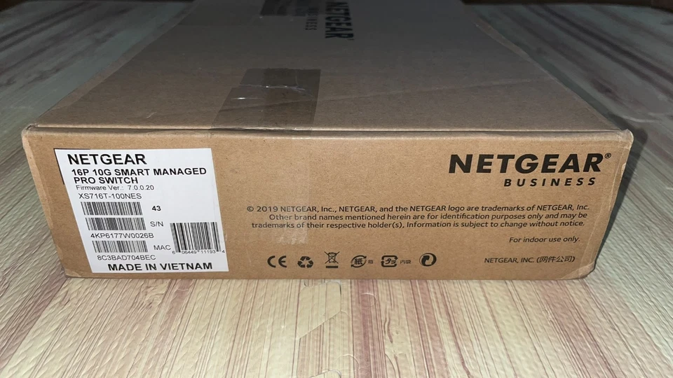 NETGEAR ProSAFE 16-Port 10-Gigabit Smart Managed Switch XS716T-100NES - Image 2 of 4