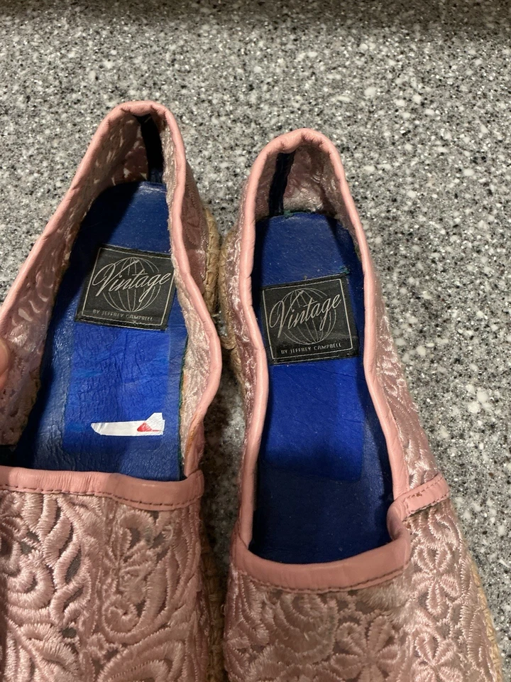 Zapatillas Vintage by Jeffrey Campbell Bordadas Rosa Talla 8 Foto 3 de 4