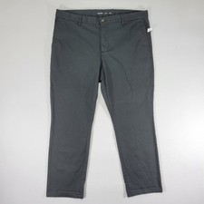 Old Navy Men's BUILT IN FLEX Chino Pants Gray Size 40x30 NEW