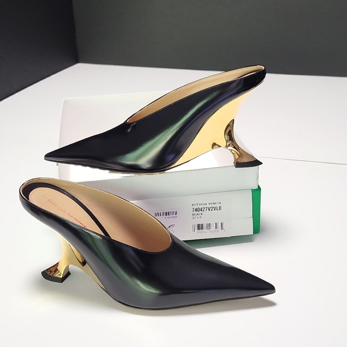 NIB$1600 Bottega Veneta Rocket Metal Heel Leather Wedge Mule Point