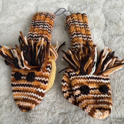 Hand Knit Puppet style Mittens Kids large/women s Small Lion