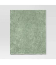 Room Essentials Plush Throw Blanket 50  x 60  - Light Green - NEW