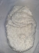 Blankets and Beyond White Rosette Swirl Swaddle Sack 0-6 Months Blue