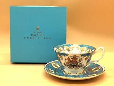 Royal Collection Queen Elizabeth ll Golden Jubilee Teetasse & Untertasse Duo. Verpackt.